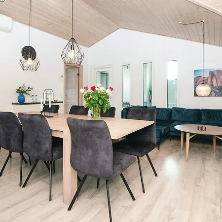Luxury Retreat With Pool * Sonderby (Midtjylland)