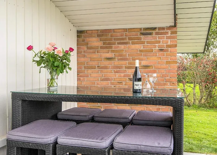 Dom wakacyjny Luxury Retreat With Pool - By Traum *